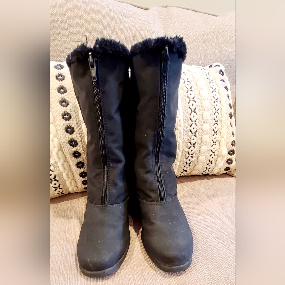 Ladies mid-calf,7 wide